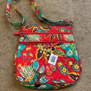 NWT Vera Bradley ‘Triple Zip Hipster’ in Rumba
